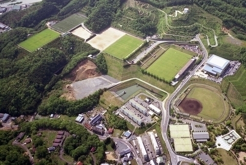 美作市総合運動公園全景