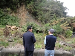 鉱山跡地
