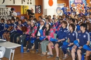 最後まで、勝利を信じて応援しました