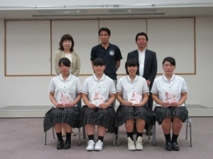 なぎなた競技のみなさんと