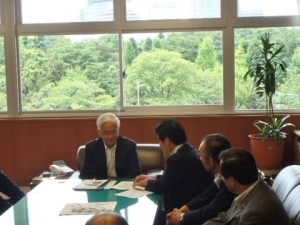 徳山日出男技監へ要望