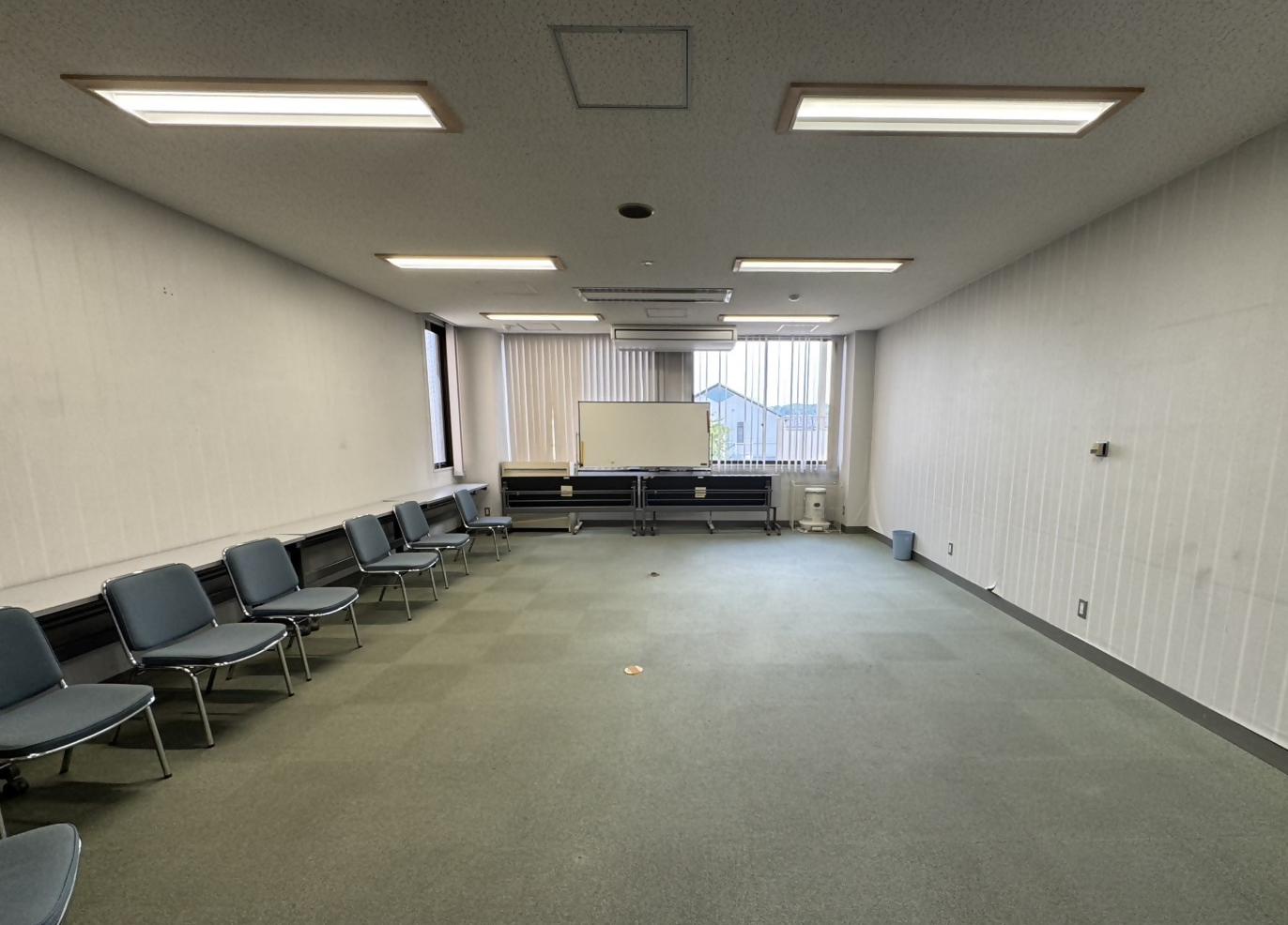情報資料室の写真(1)