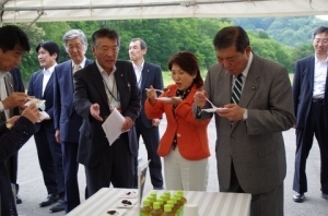 地美恵の里みまさかで、ジビエ料理を試食