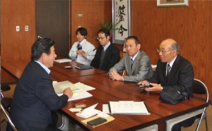 小野田光議員と面会