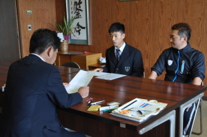 岩井選手と面会