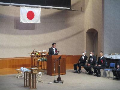 岡山県神社庁で挨拶をする萩原市長