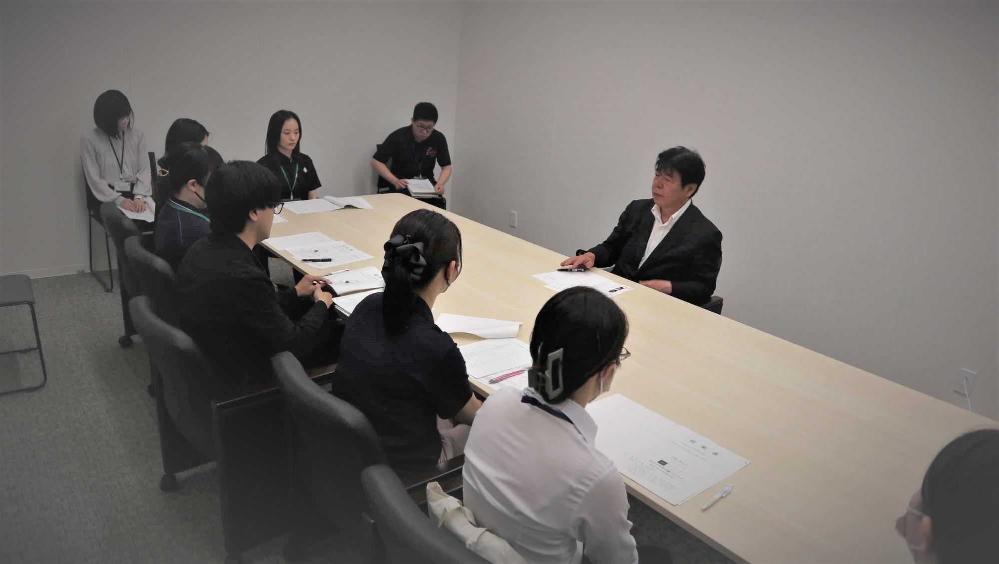 市長との意見交換の様子